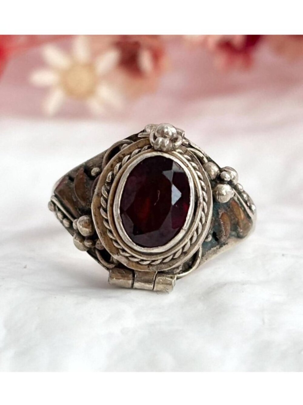 Poison Box Art Deco Style Hinged Garnet Sterling Silver 925 Vintage Ring sz 5.25